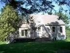 $1400 / 3br - Renovated 3 bed, 2 bath home in Hermantown with Garage (3550