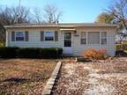 Single Family Dwelling with 2 bdrm 1 bathrooms in House Springs MO