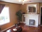$550 / 2br - 800ft² - remodeled house, wood floors appliances included (down