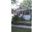 $650 / 3br - 990ft² - 1645 Division- House with basement and garage (Nims