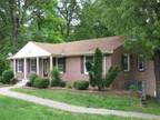 $1100 / 3br - 3 Bedroom 2 Bath w/finished basement (Bel Air Blvd) 3br bedroom