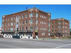 $600 / 1br - *large 1 BR Apt. in Historic Nottingham complex. Available May.
