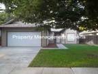 $1200 / 3br - 1579ft² - Walking Distance to Sierra Vista Elementary School!