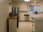 $4000 / 3br - Redwood city Remodeled Great Location