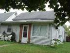 $450 / 3br - 805 West 10th st. Muncie,IN (805 West 10th st.) (map) 3br bedroom