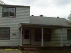 $895 / 4br - 4 br 2 ba 2 car garage, finished basement (NE 1814 LITCHFELD