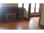 $875 / 3br - Large House for rent, natural wood, nice yard (Rosewood Terrace)