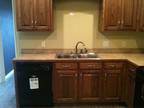 $1365 / 3br - 2100ft² - 3 Bedroom Plus Bonus. Close to Hospital (2706