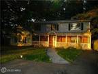 $ / 4br - Beautiful 4BR Rental Home w/Fenced Yard, Sun Porch & Deck!
