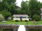 $150 / 3br - Saratoga Lakefront Cottage (Saratoga Springs) (map) 3br bedroom