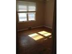 $383 / 1br - Sublet next to KU campus (Lawrence KS) (map) 1br bedroom