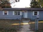 $700 / 3br - 1500ft² - 3 /2 bath house with attached garage