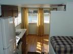 Houseboat for rent