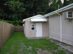 300ft² - Fully Furnished nice small Studio Garage Apartment (3 miles South of