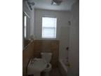 $1350 / 2br - 950ft² - 2 bedroom newly painted (1558A lowel st ) (map) 2br