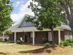 $1200 / 4br - #15 Eagle's Landing North (802 W. Longleaf Dr.) (Auburn