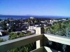 $1200 / 1br - amazing 180degree OCEAN VIEW/walk to beach (Downtown Ventura)