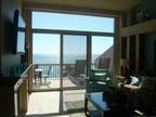 $180 / 3br - 2150ft2 - Remodeled oceanfront unit is bright and cheery.