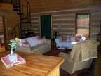 $225 / 3br - 1100ft² - LOG CABIN FARM STAY & Zip Line Park - 45 min from