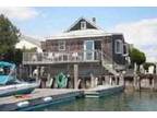 Avalon - Bayfront Cottage - Rental - 5 /30 thru 6/9