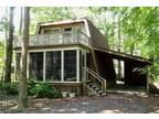 $650 / 4br - 1344ft² - Charming A-frame rental, close to ocean