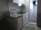 1br - North Wildwood, 1/2 Block From The Beach/ Pool