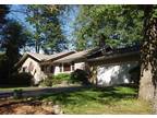 $279000 / 4br - 1376ft² - 4 BR, 2.5 Bath Ranch - Waterfront (Lake George) 4br