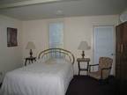 $250 / 3br - 1600ft² - Comfortable, conventient guest house (Ashland