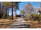 A Secluded Lakeview Retreat 4 Bdrm. 3 Bath. cabin in Big Bear Lake!