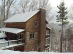 $239 / 3br - 2400ft² - NEW 3/3 3-STORY LOG CABIN W/VIEW/LOFT/JACCUZI/POOL
