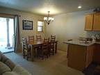 $155 / 3br - 1100ft² - Wildwood Townhome, walk into town, sleeps 8