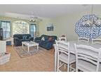 Pools, golf, Tennis, 5 minutes to Beach, WiFi, 3 bdrm/ 2 bath Condo