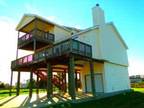 4br - Pirates Gem Beach House sleeps 15 people! (Pirates Beach Galveston) 4br