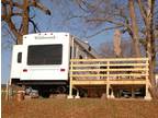 $125 / 2br - Luxury Lakefront RV for Rent