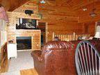 $275 / 5br - 3000ft² - LUXURY Cabin in Pigeon Forge (Tenn.) 5br bedroom