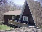 $850 / 4br - Lake cabin for rent on Crystal Lizzie (Pelican Rapids Vergas MN)