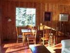 Lakefront, Cabin, Very Close by, 2 BR, nice area and water
