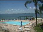 2br - Beautiful Waterfront Villa, Isla del Sol (St. Petersburg