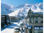 Aspen Colorado Thanksgiving Condo Rental. 11/23-11/30 Sleeps 6