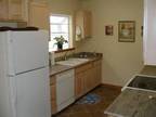 $630 / 2br - nice, comfortable cottage (south ashland) (map) 2br bedroom
