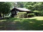 $700 / 2br - lakeside cottage-motorboat lake-great fishing & sports!