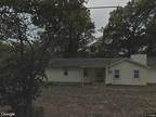Single Family Home in Imperial from HUD Foreclosed