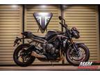 2022 Triumph Street Triple R Low Sapphire Black Motorcycle for Sale