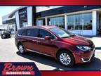 2017 Chrysler Pacifica Touring Plus FWD POWER WINDOWS ALLOY WHEELS