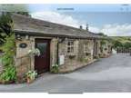 Farm holiday cottage in stunning Yorkshire countryside June