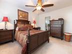 3 bedroom in Lake View Terrace California 91342