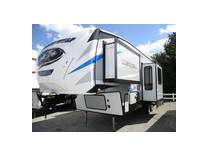 2019 forest river cherokee arctic wolf 305ml6 30ft