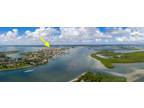 28 Harbour Isle Dr W #104 Fort Pierce, FL 34949