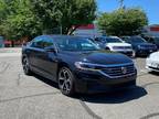 2020 Volkswagen Passat 2.0T R-Line