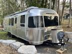 2021 Airstream Flying Cloud 30FB 30ft